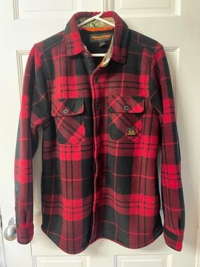 Realtree Men's Sherpa Lined Jacket size small outdoor button front shacket